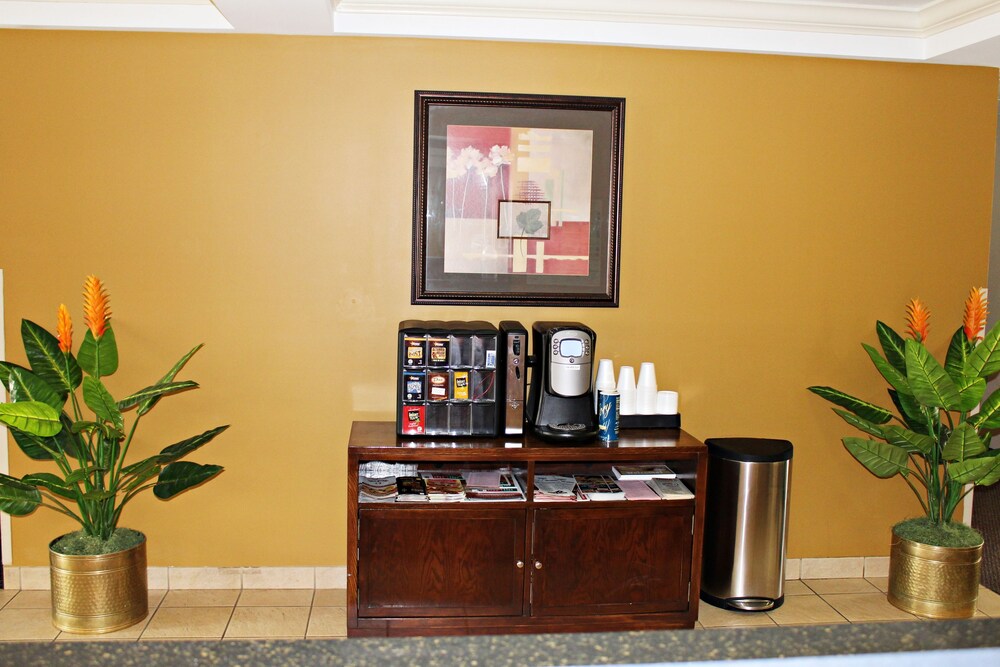 Suburban Studios Sterling Washington Dulles - photo 31