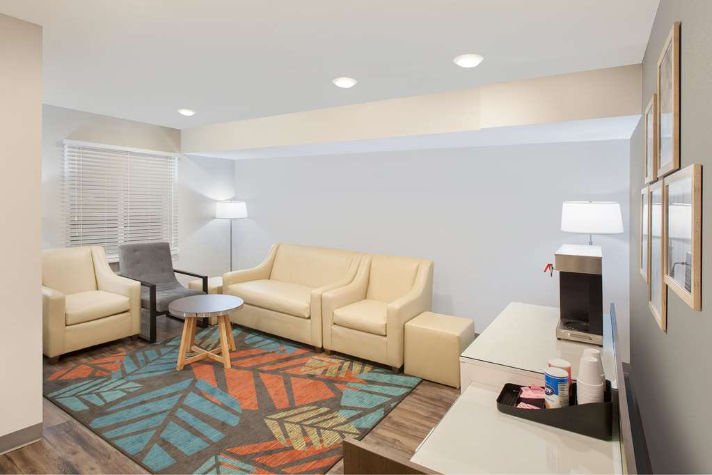 WoodSpring Suites West Monroe - photo 7
