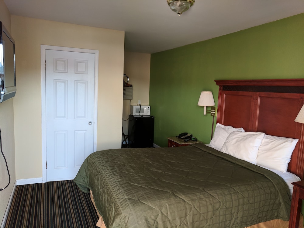 Benton Inn - photo 2