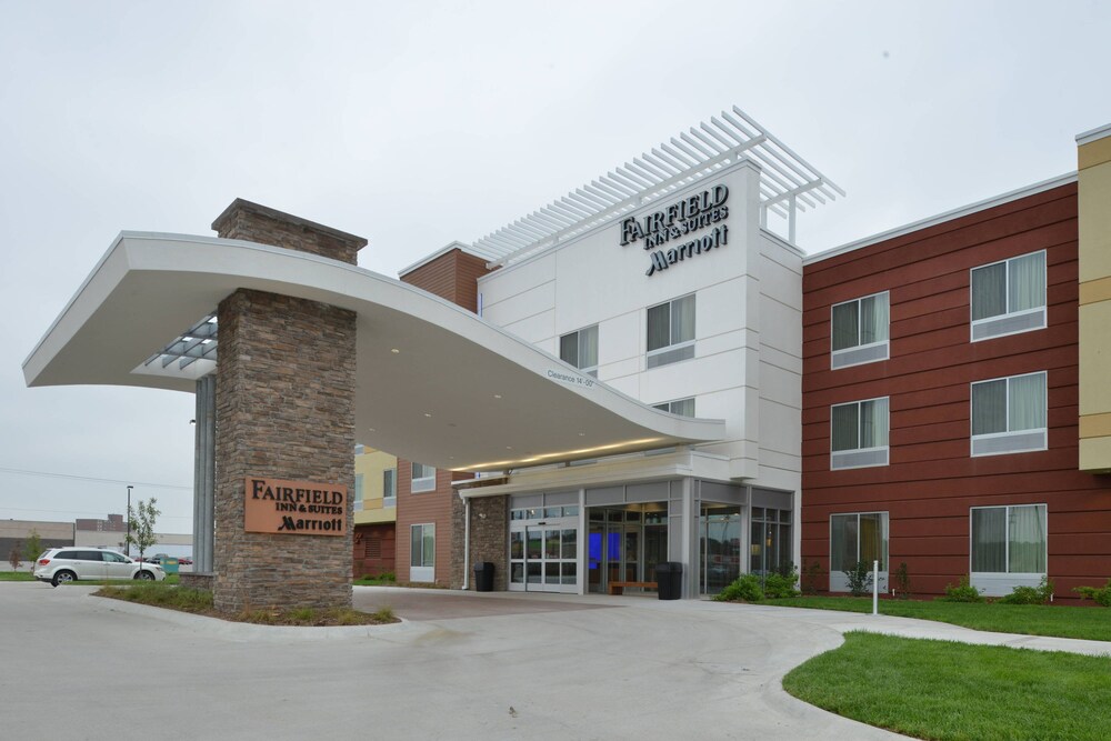 Fairfield Inn & Suites Fremont - photo 4