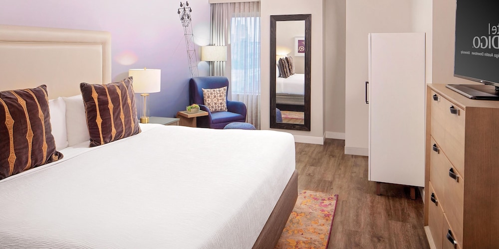 Hotel Indigo Austin Downtown University by IHG - photo 11