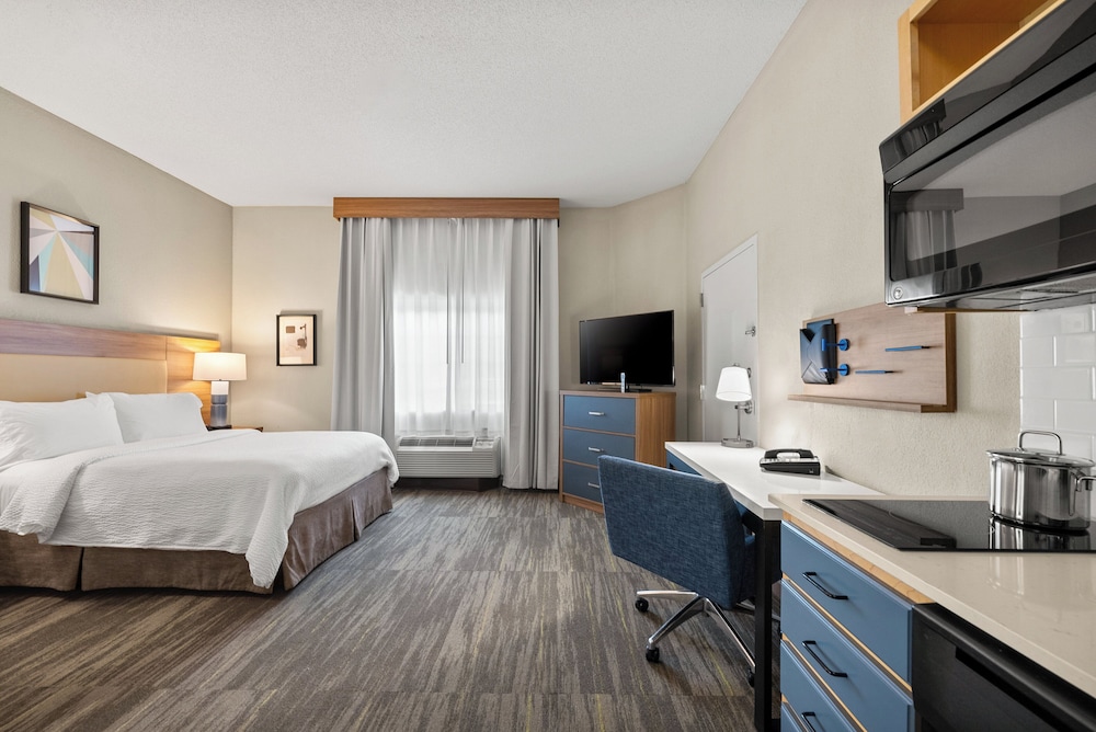 Candlewood Suites Bordentown Trenton by IHG - photo 23