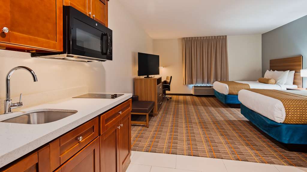 Best Western Ingleside Inn & Suites - photo 11