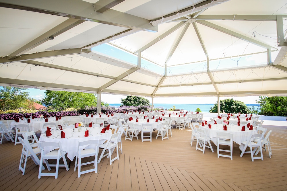 Mission Point Resort - photo 2