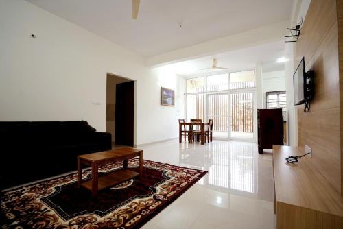 Castle JP Service Apartments — 4-Star Luxury Hotel in Bengaluru, India