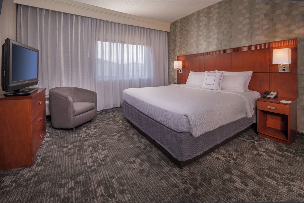Courtyard by Marriott Washington Dulles Airport Chantilly - photo 7