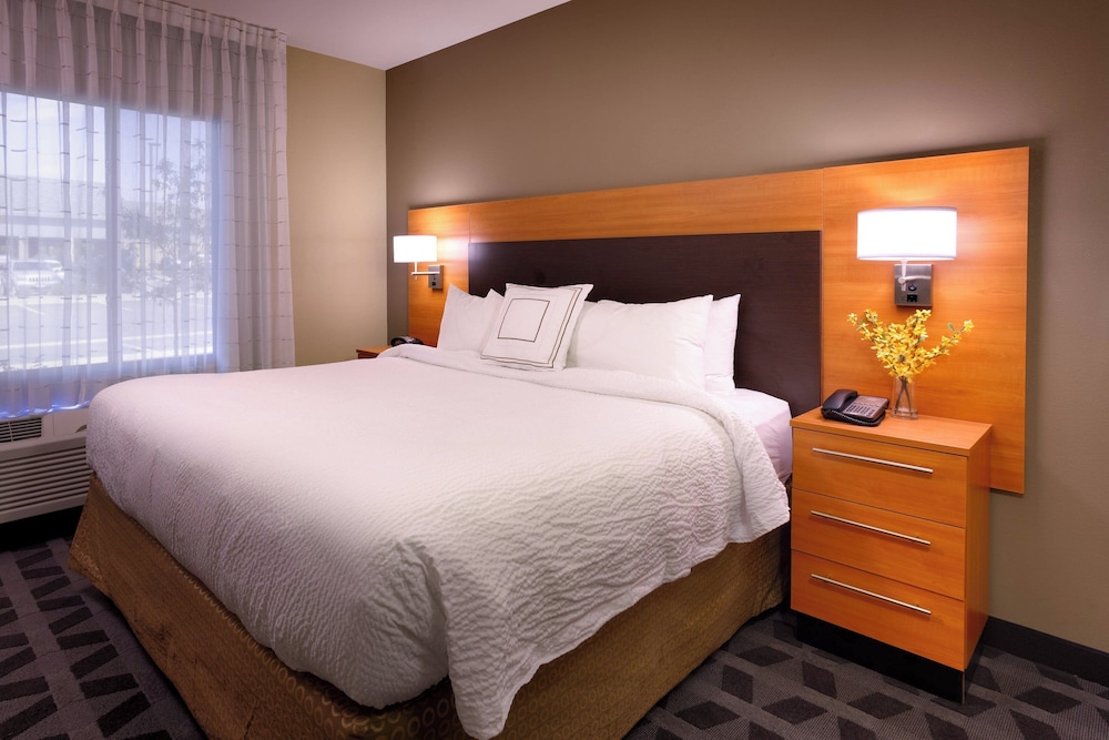 TownePlace Suites Missoula - photo 6