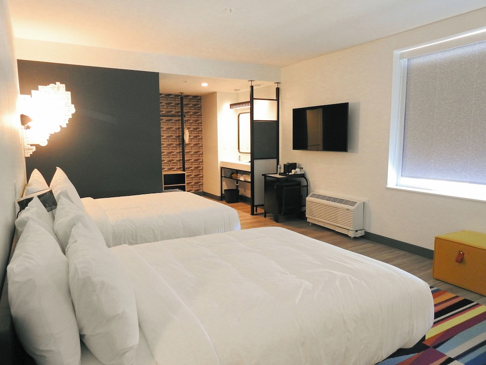 Aloft McAllen - photo 8