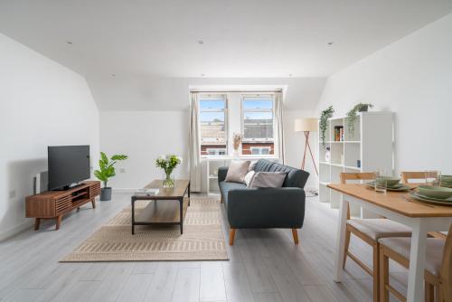 The Battersea Residences — 4-Star Luxury Hotel in London, United Kingdom