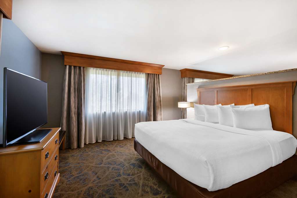 Best Western Plus GranTree Inn - photo 14