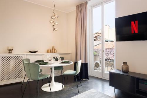 Homie Livings apt Duomo di Milano — 4-Star Luxury Hotel in Milan, Italy