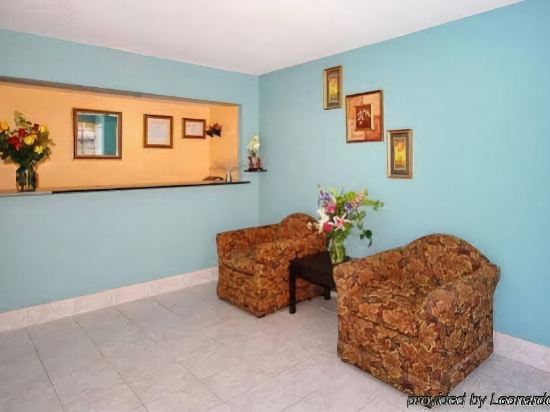 Rodeway Inn 1199 Linden Avenue - photo 4