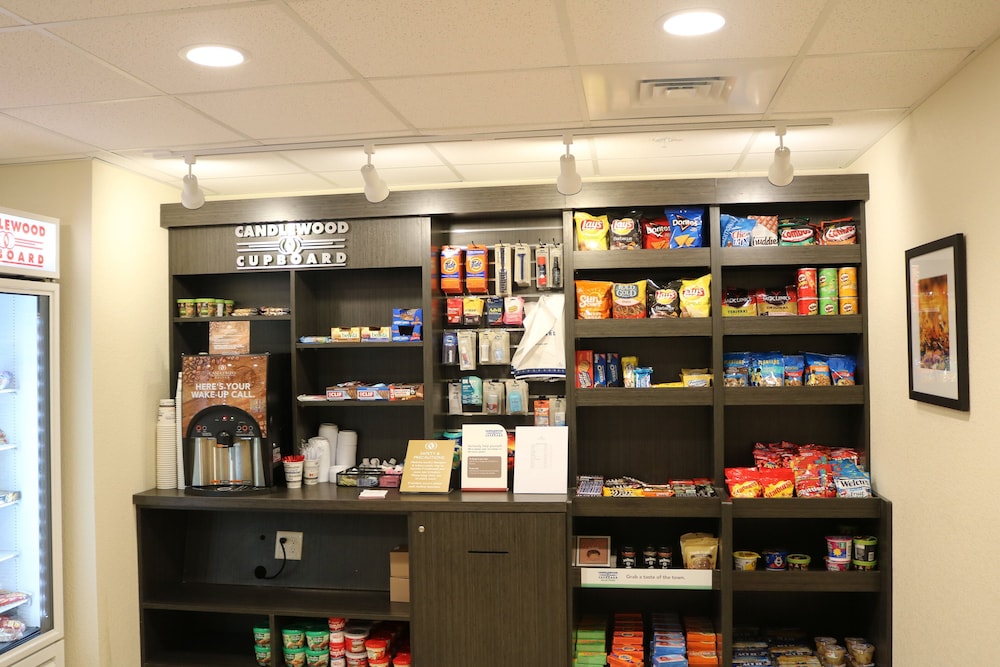 Candlewood Suites Goodlettsville Nashville by IHG - photo 17