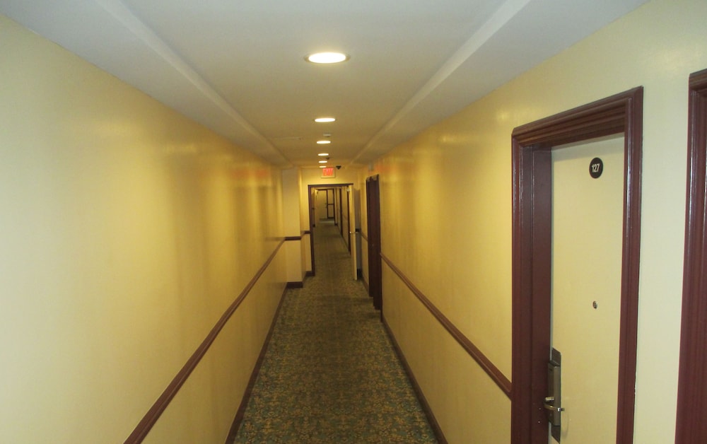 Regal Inn Chicago O'Hare Airport - photo 49