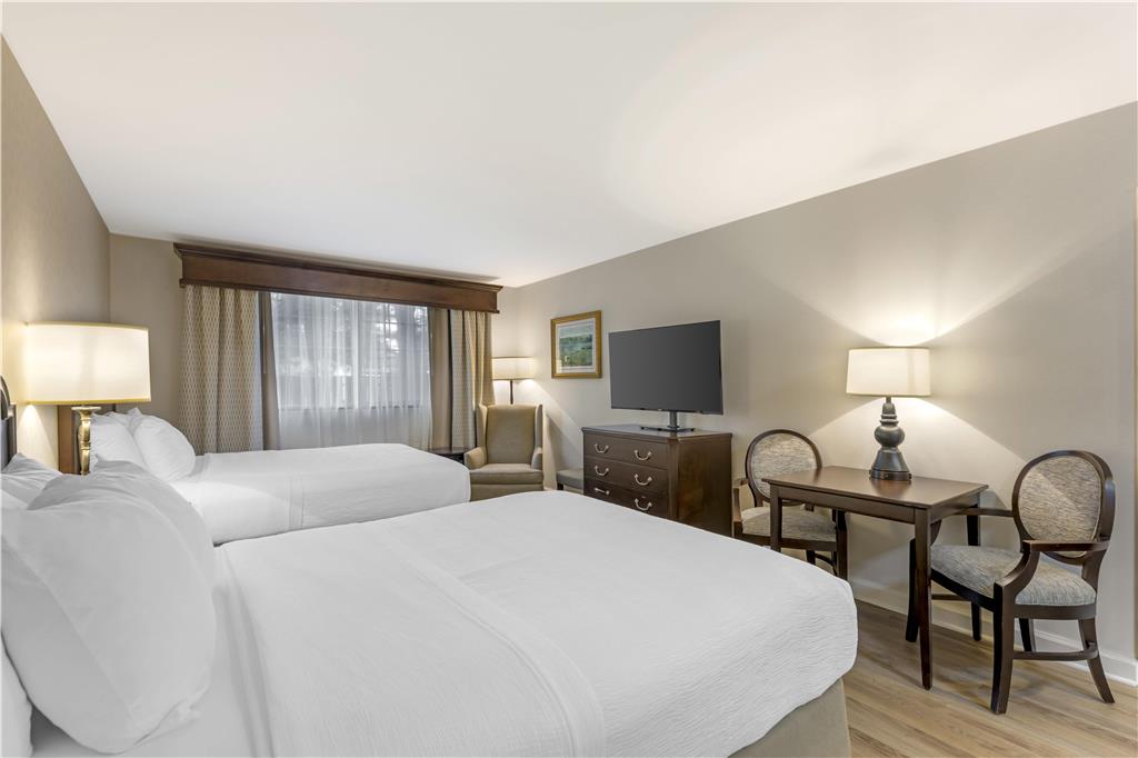Best Western Plus Vineyard Inn & Suites - photo 36