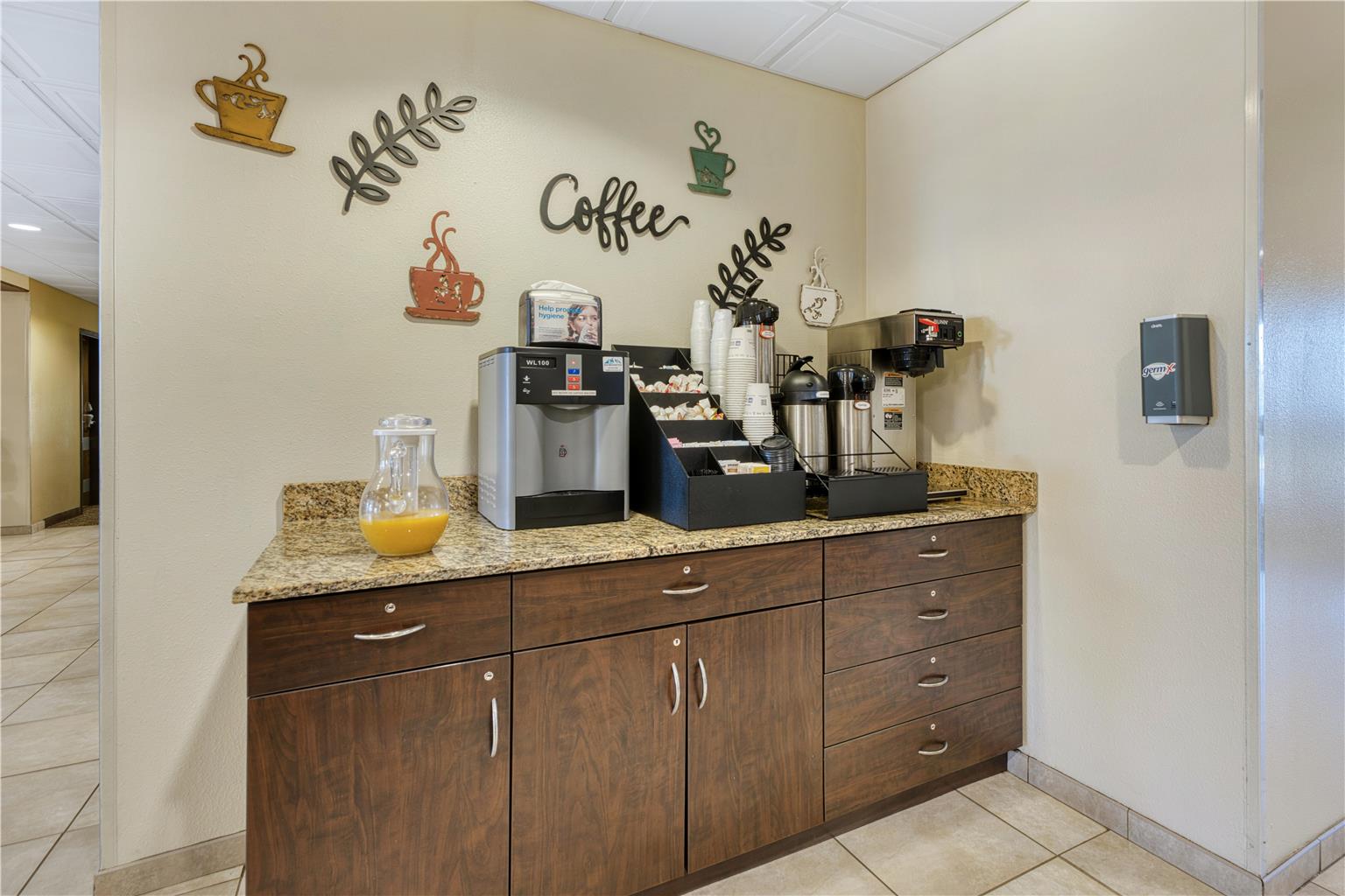SureStay Plus Hotel by Best Western Buckhannon - photo 6