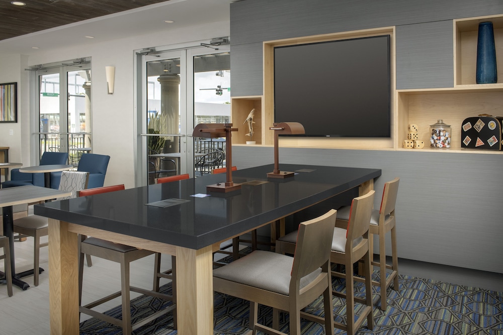 Holiday Inn Express Jacksonville Beach by IHG - photo 48