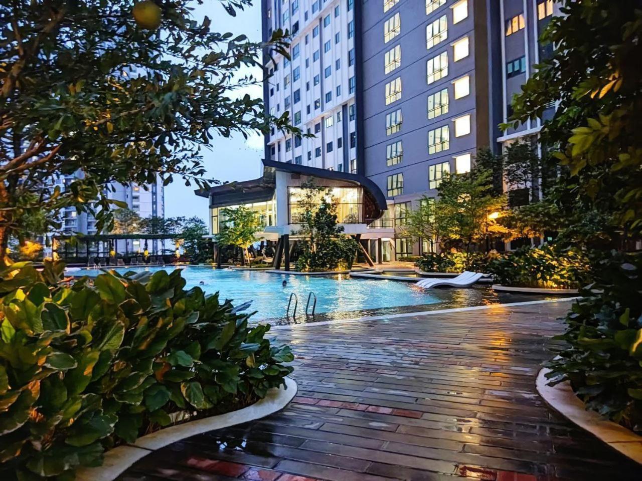 M Centura Sentul 2 bedrooms with pool — 4-Star Luxury Hotel in Kuala Lumpur, Malaysia