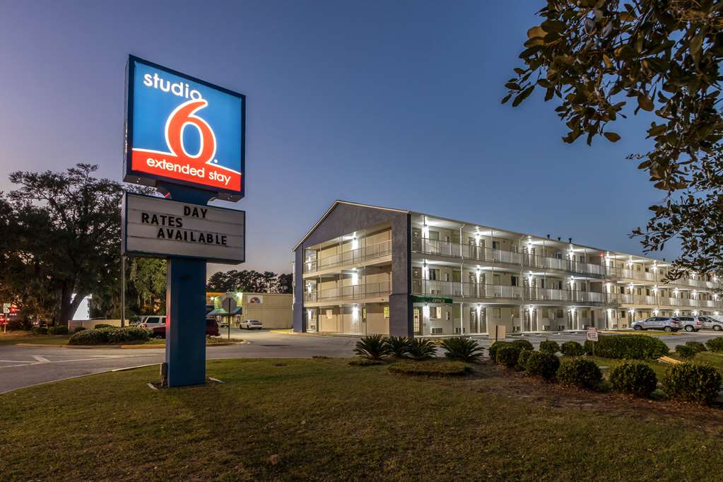 Studio 6 Savannah GA - featured photo