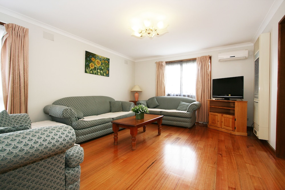 40 Thames Holiday Unit - last minute hotel in Box Hill North