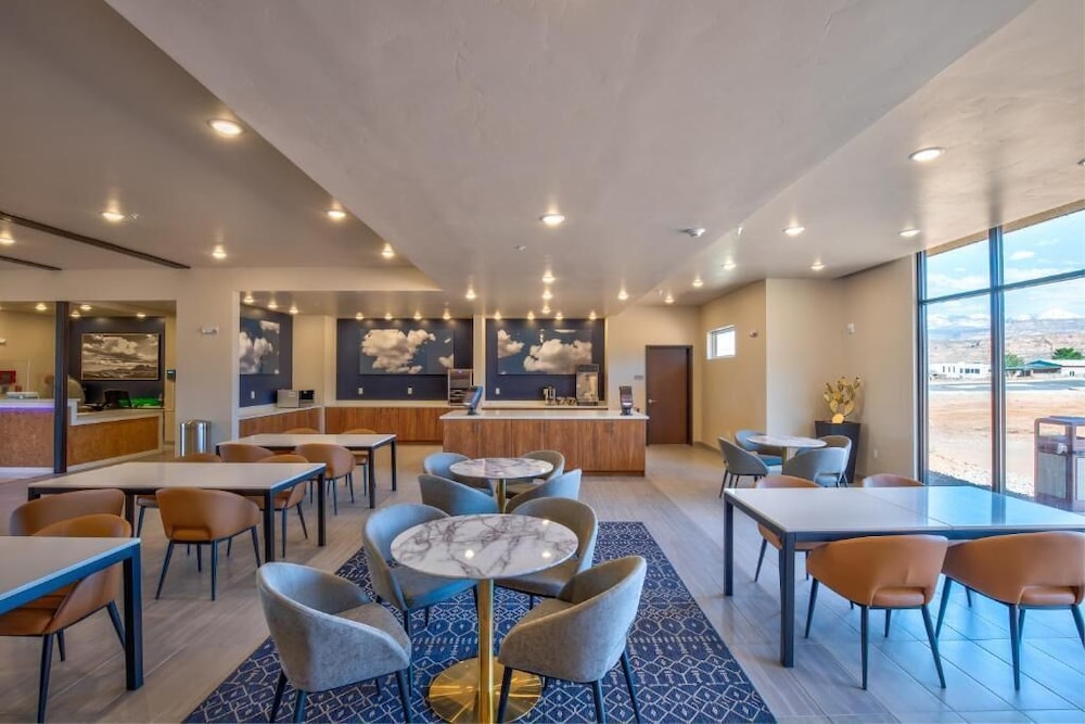 Scenic View Inn & Suites Moab - photo 19