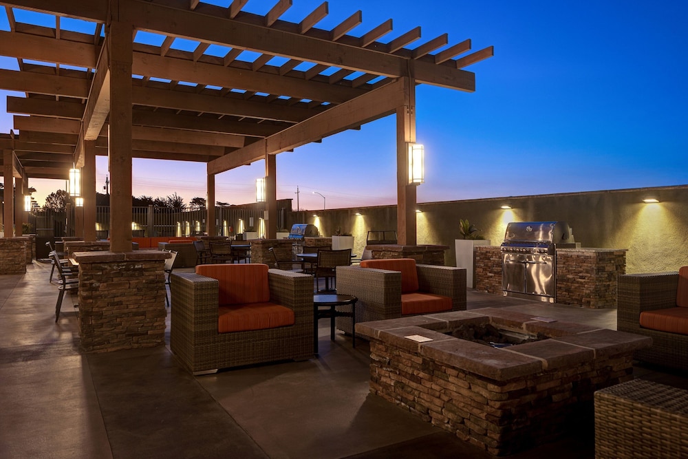 TownePlace Suites San Luis Obispo - photo 44