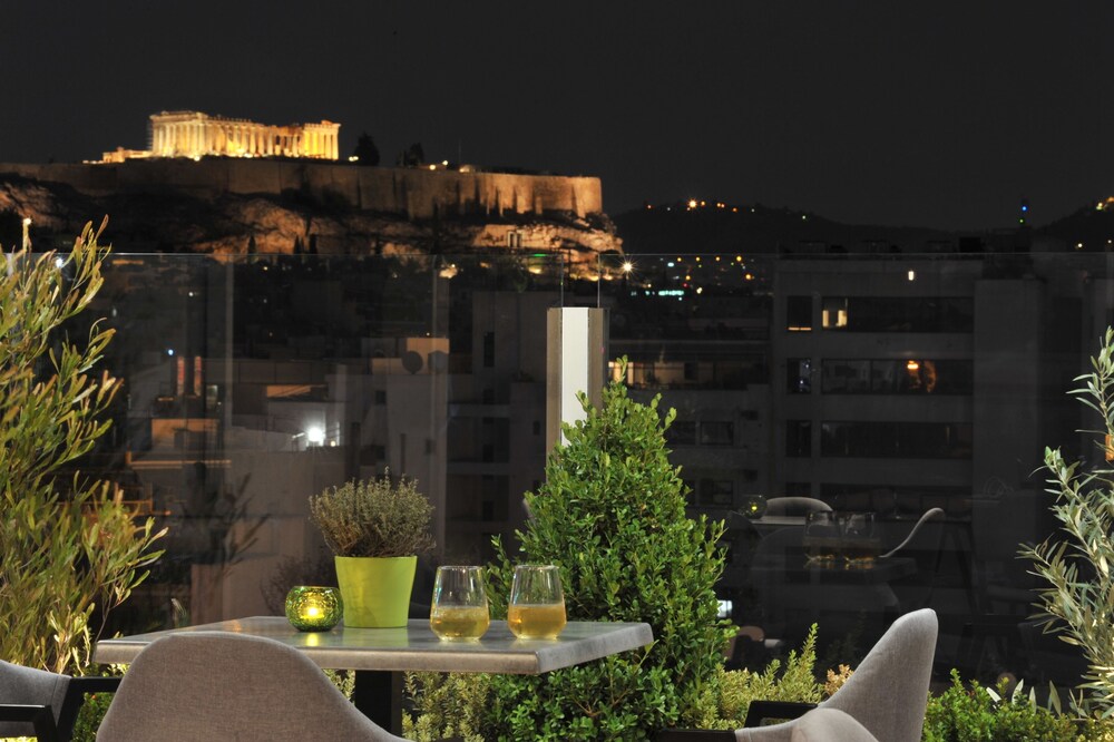 B4B Athens 365 Hotel — Kallithea — photo 4