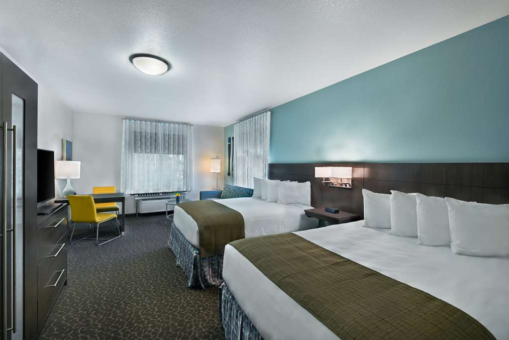 Oxford Suites Bellingham - photo 11