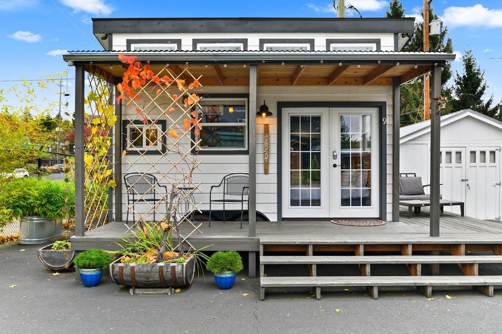 Tiny Digs Hotel of Tiny Houses - photo 89