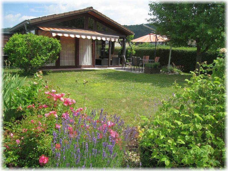 Ferienhaus Max in Koblenz Güls Am Gülser Moselbogen in Koblenz, Germany