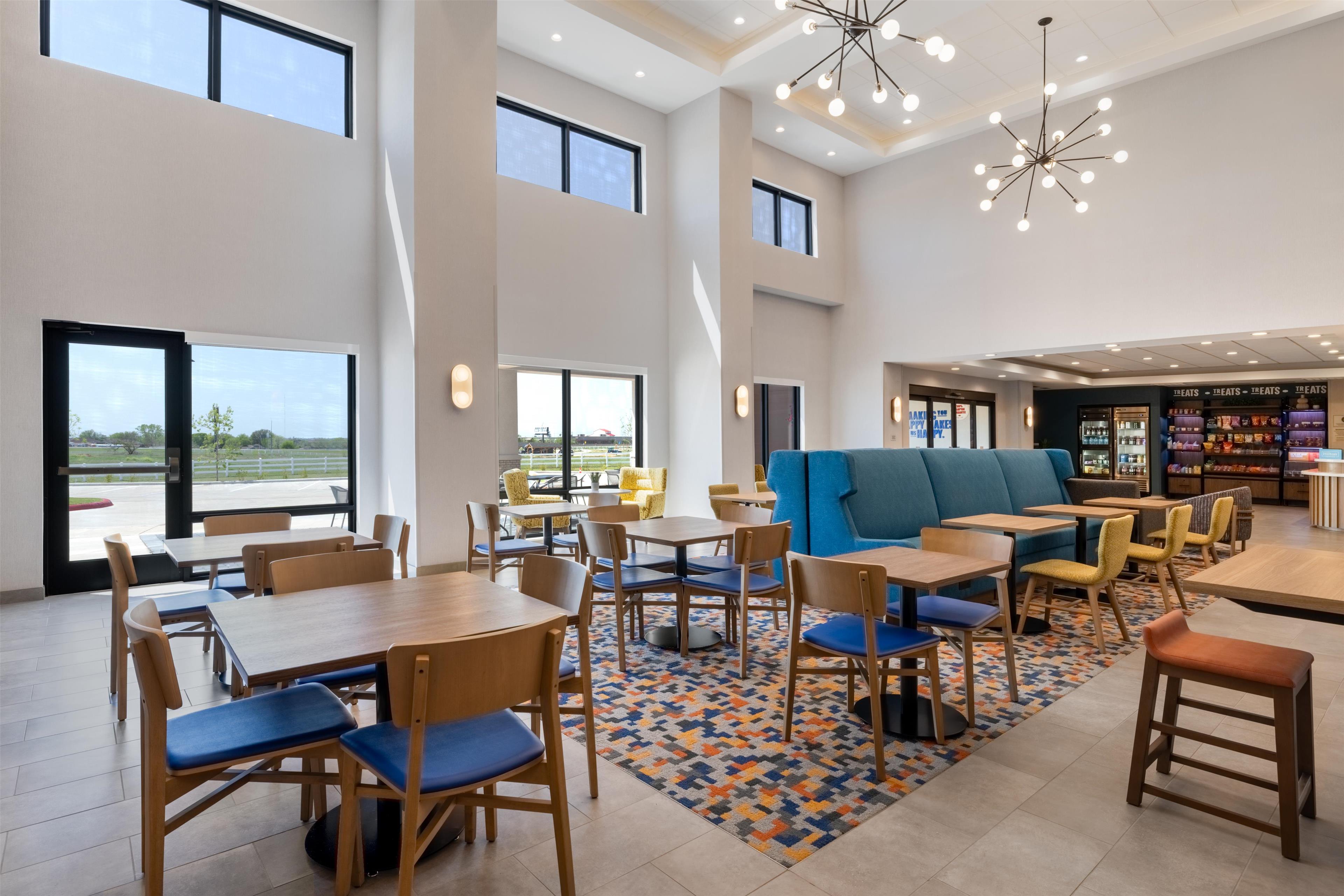 Hampton Inn by Hilton Wichita Falls North - photo 13