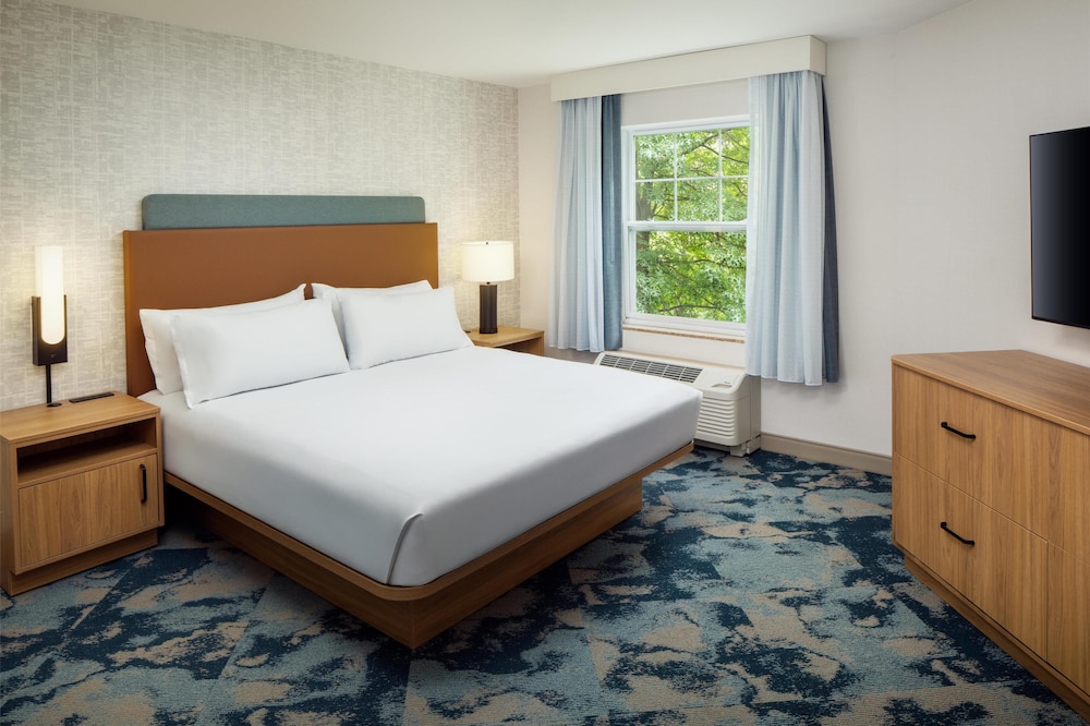 Hampton Inn & Suites North Conway - photo 8
