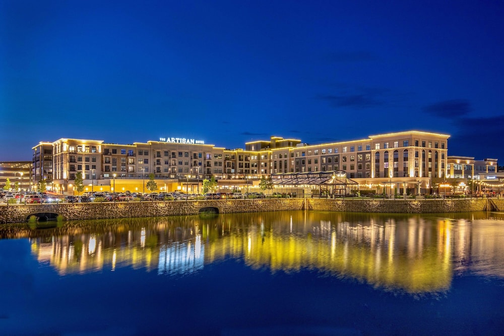 The Artisan at Tuscan Village a Tribute Portfolio Hotel in Salem, United States