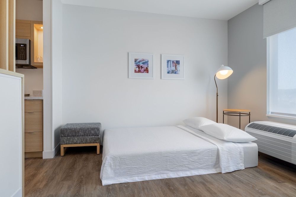 Towneplace Suites By Marriott Geneva - photo 5