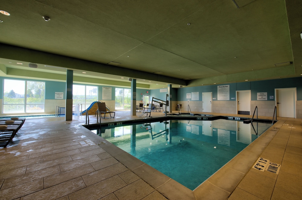Holiday Inn Express & Suites Onalaska La Crosse Area by IHG - photo 19