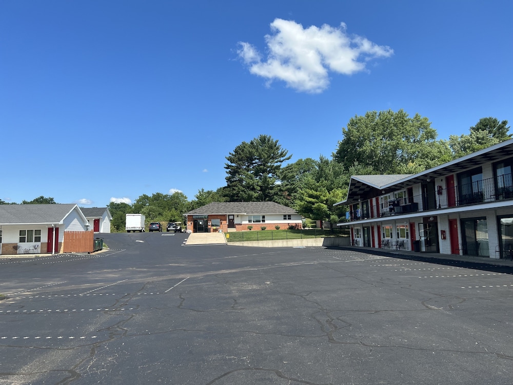 All Star Inn & Suites - photo 416