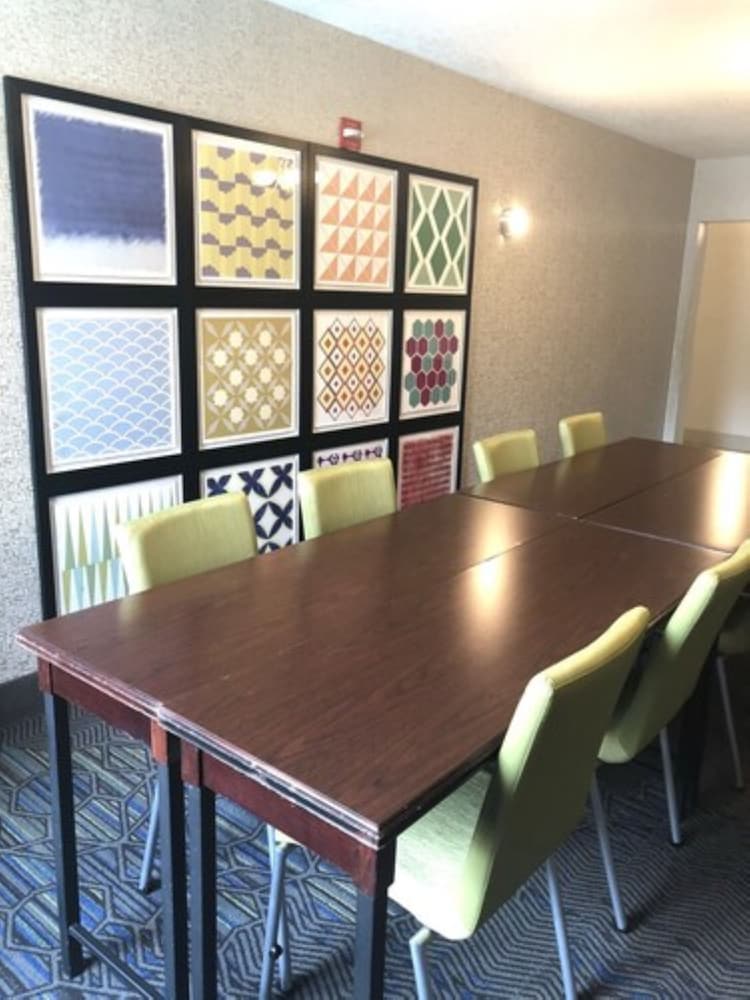 Holiday Inn Express Venice by IHG - photo 29