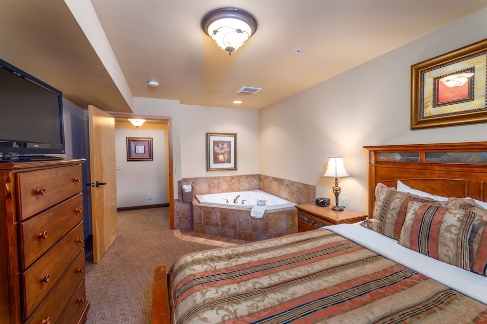 Icicle Village Resort - photo 9