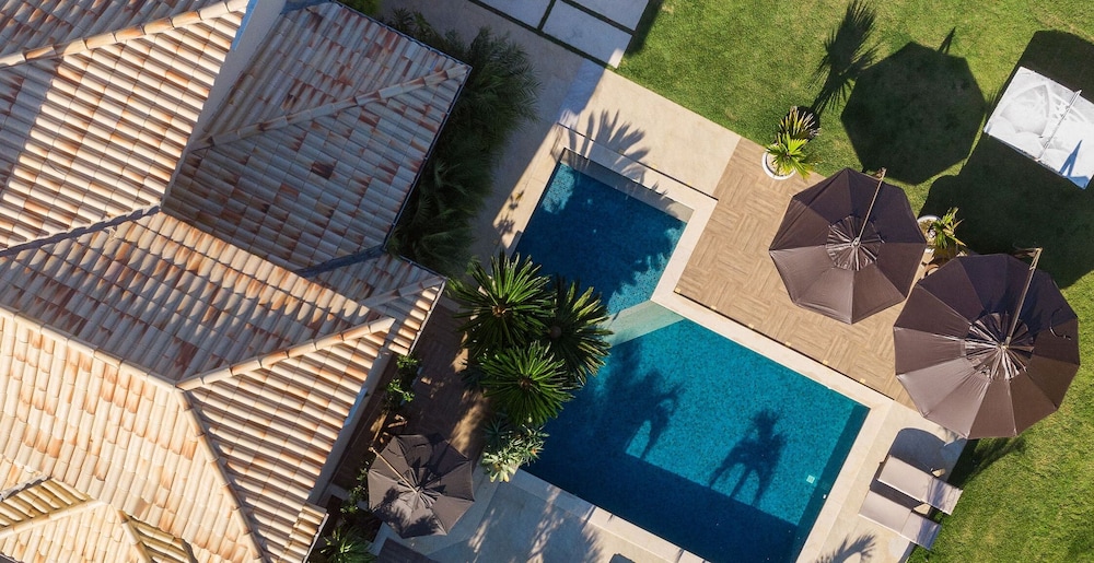 Bz45 Rua das Pedras Casa com Piscina — 4-Star Luxury Hotel in Armacao De Buzios, Brasil