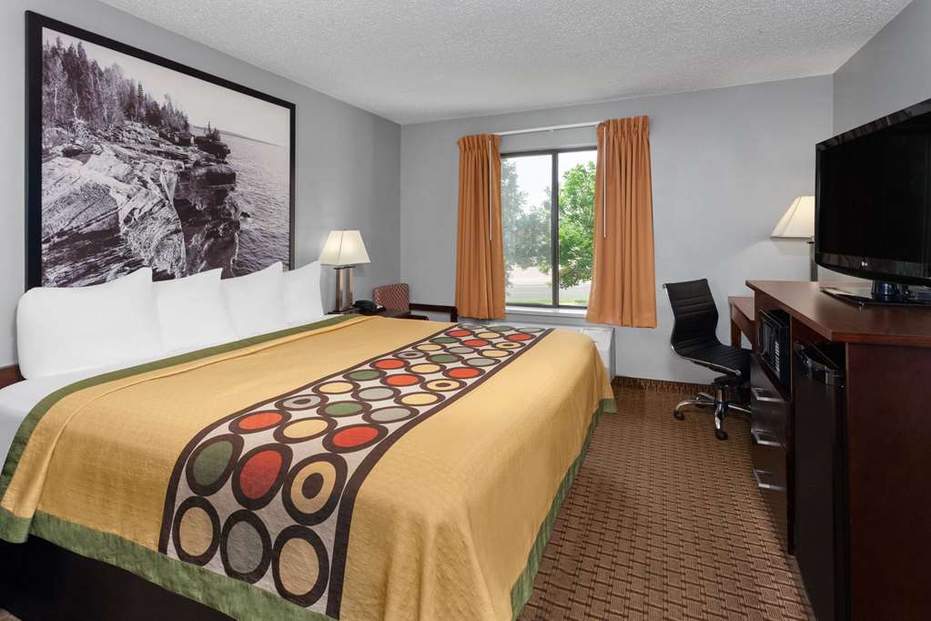 Super 8 by Wyndham Sun Prairie Madison E - photo 19