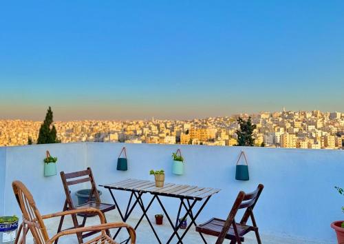 Modern Apartment in Prime Location Jabal Amman — 4-Star Luxury Hotel in Amman, Jordan