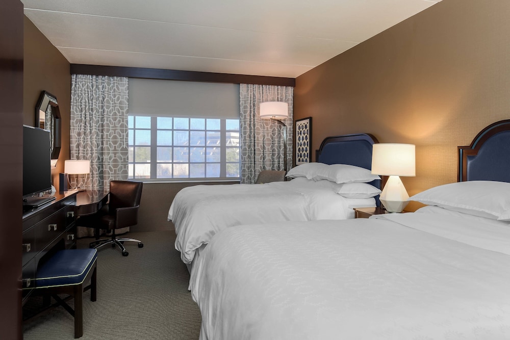 Sheraton Tarrytown Hotel - photo 9