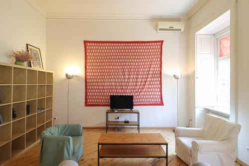Bright 3BR Apartment in Old Tbilisi by Wehost