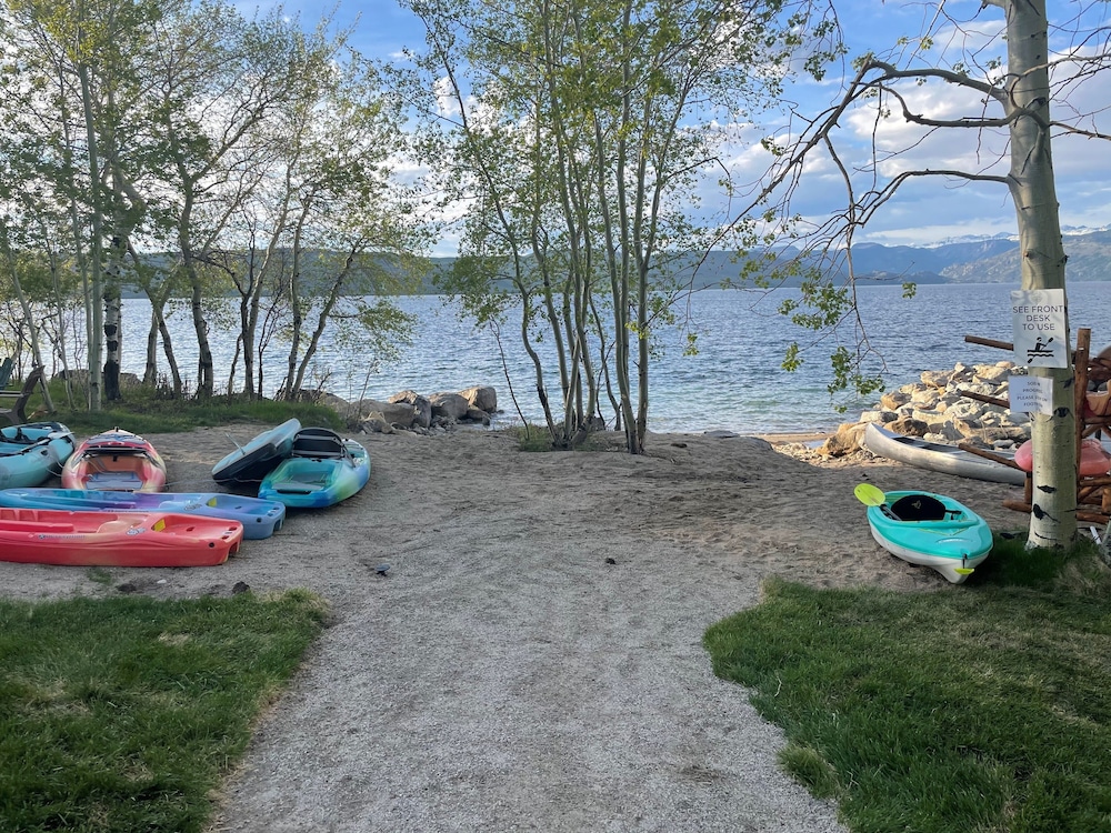 Lakeside Lodge Resort & Marina - photo 35