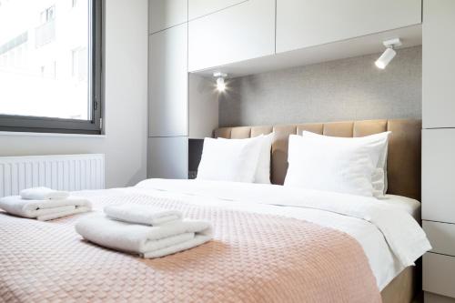 Househost Apt Smoleńsk 33 308A — 4-Star Luxury Hotel in Krakow, Poland