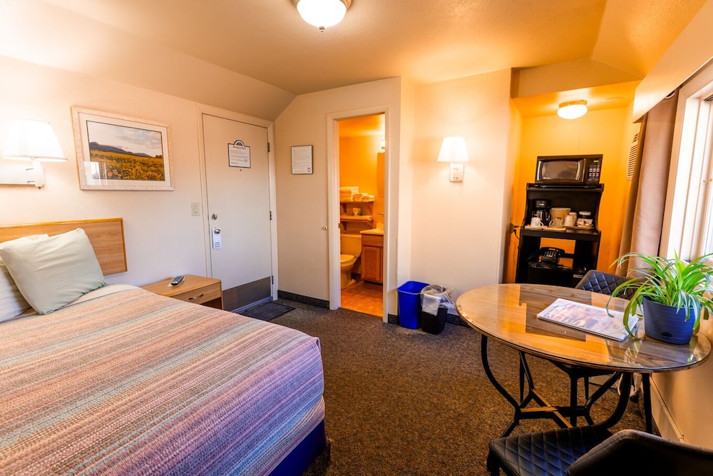 Woodland Motel - photo 34