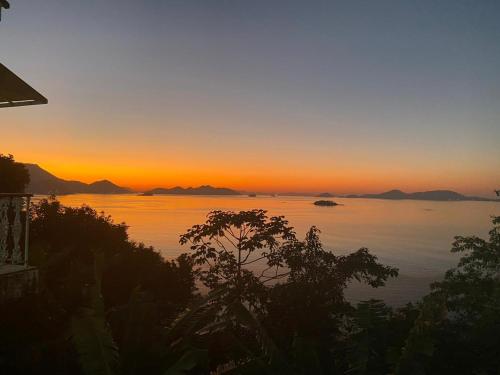 Castelinho de Ibicui Flats in Mangaratiba, Brasil