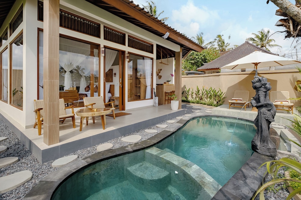 Sadhaka Ubud Villa — 4-Star Luxury Hotel in Ubud, Indonesia