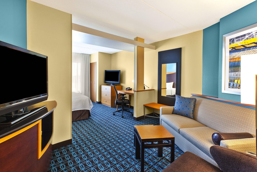 Fairfield Inn & Suites by Marriott Lexington North - photo 11