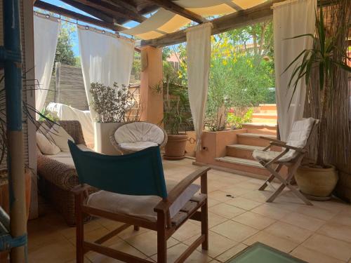 Villasimius villetta a 300 mt dalla spiaggia Via Libeccio n 67 in Villasimius, Italy